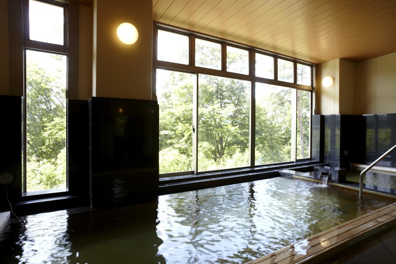 Karasuyamajo Country Club Hotel Extérieur photo